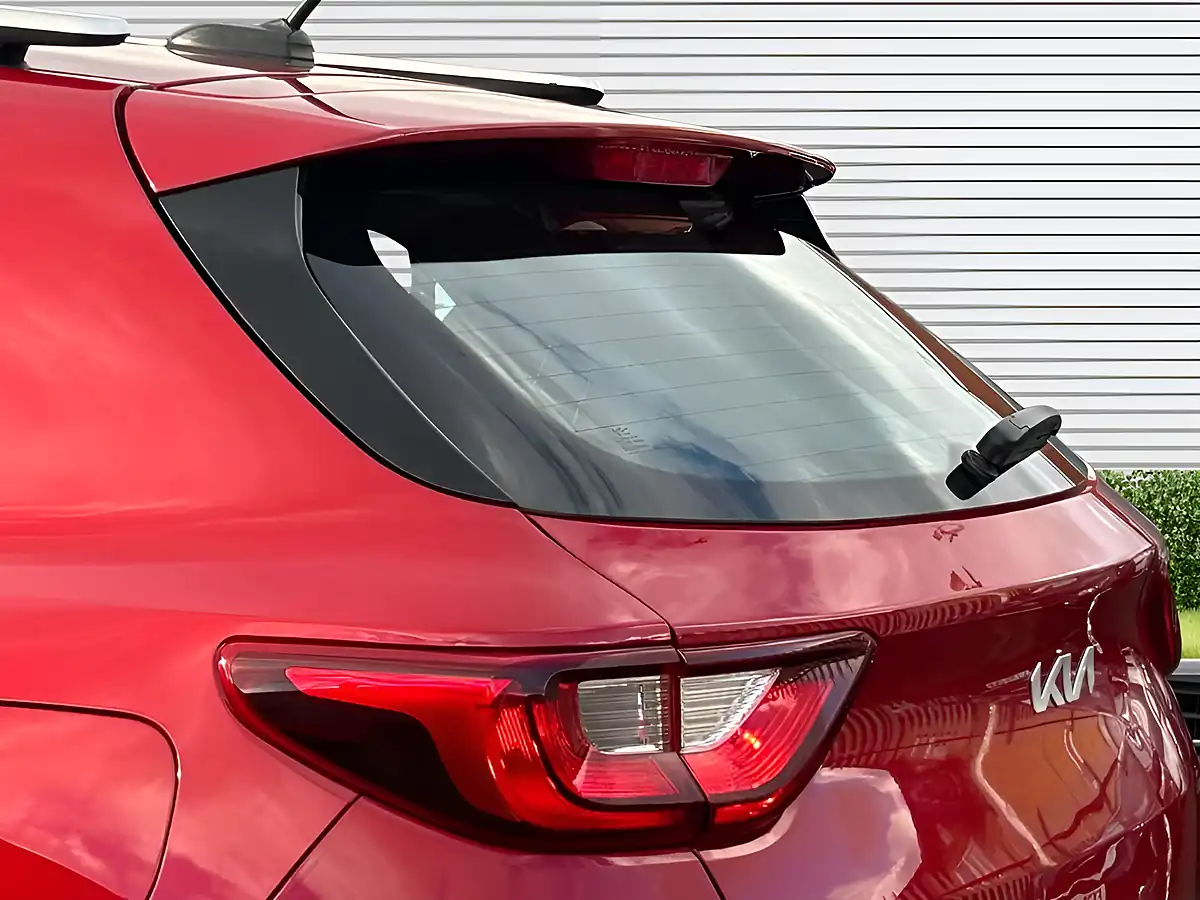 Used 2023 Kia Stonic 2 Blaze Red - Interior and Exterior details 17