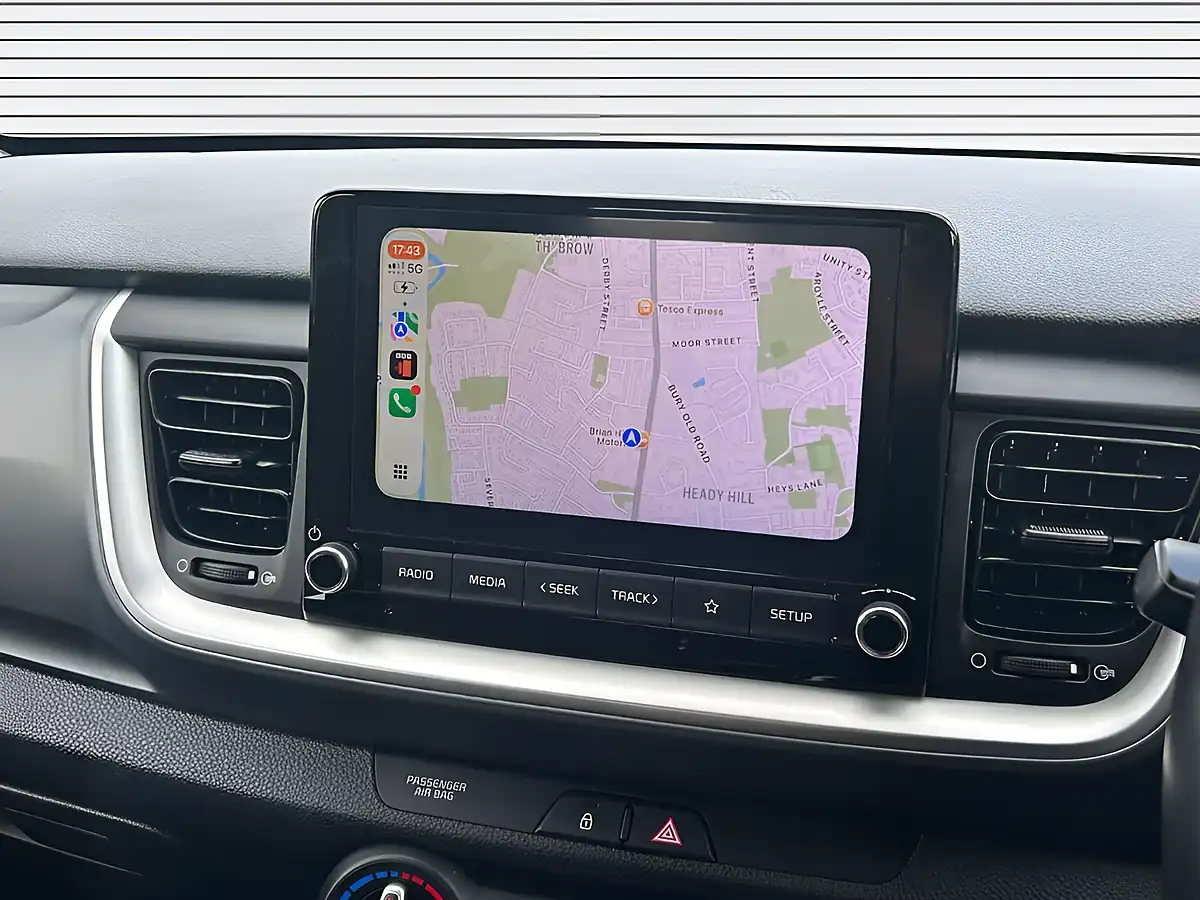 Used 2023 Kia Stonic 2 Blaze Red - Interior and Exterior details 18