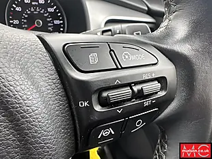 Used 2023 Kia Stonic 2 Grey - Interior and Exterior details 15