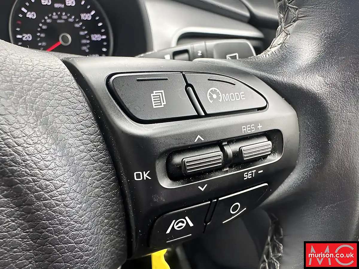 Used 2023 Kia Stonic 2 Grey - Interior and Exterior details 15