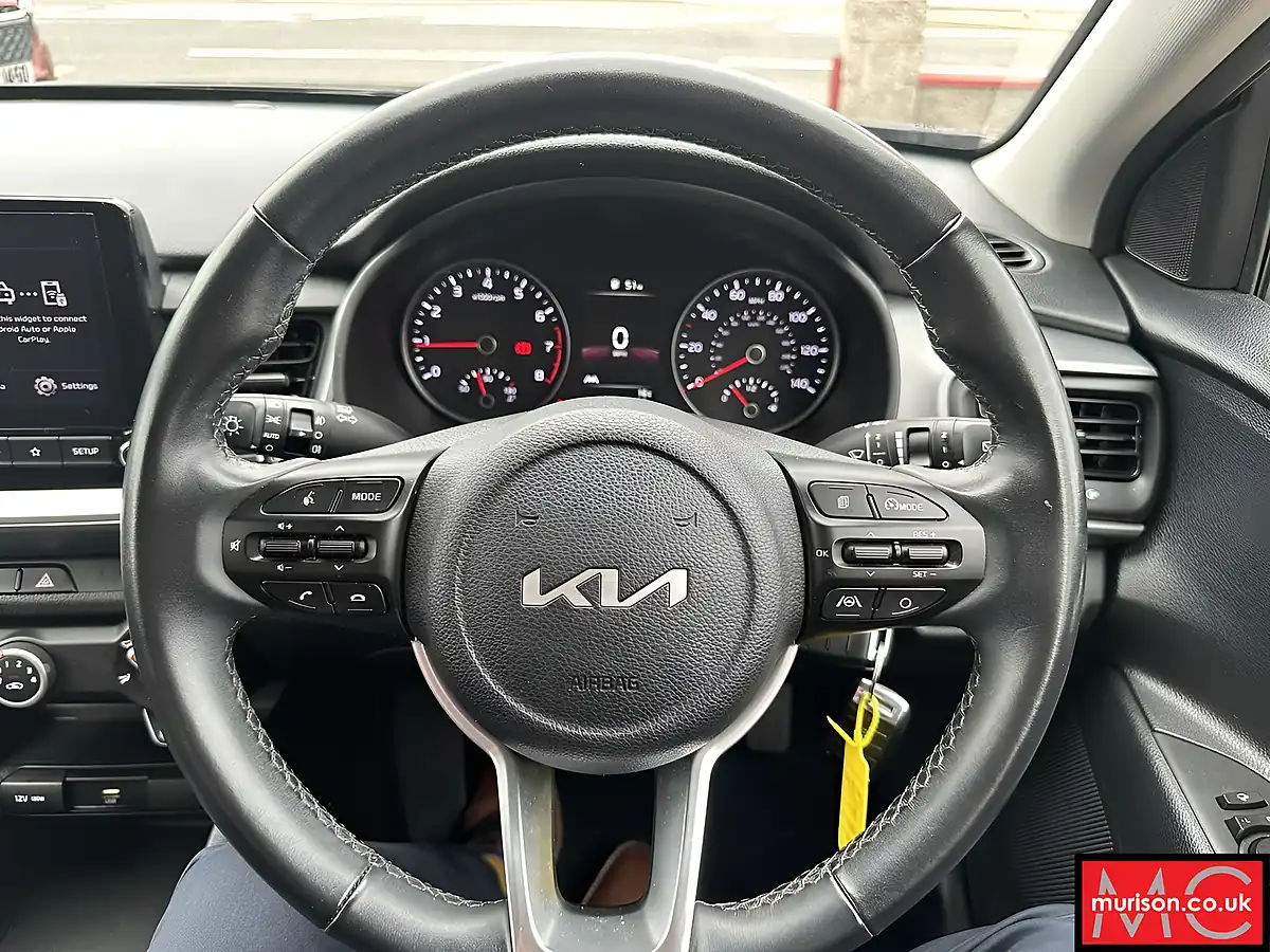 Used 2023 Kia Stonic 2 Grey - Interior and Exterior details 17