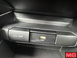 Used 2023 Kia Stonic 2 Grey - Interior and Exterior details 18