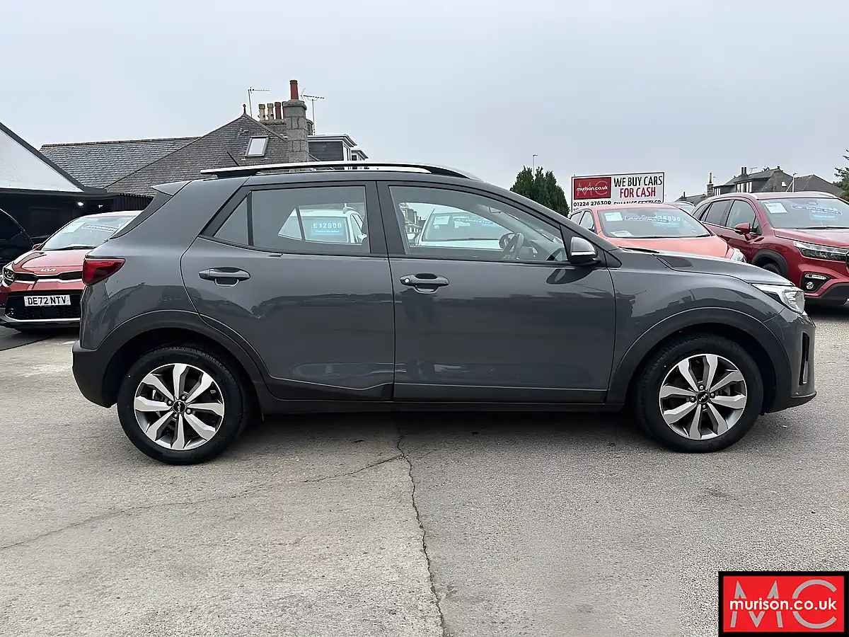 Used 2023 Kia Stonic 2 Grey - Interior and Exterior details 3
