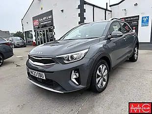 Used 2023 Kia Stonic 2 Grey - Interior and Exterior details 5