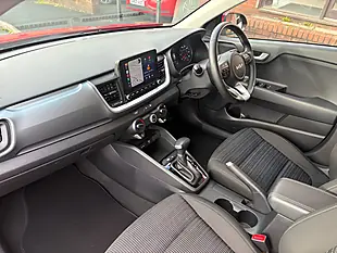 Used 2023 Kia Stonic 2 Red - Interior and Exterior details 12