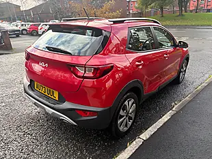 Used 2023 Kia Stonic 2 Red - Interior and Exterior details 3