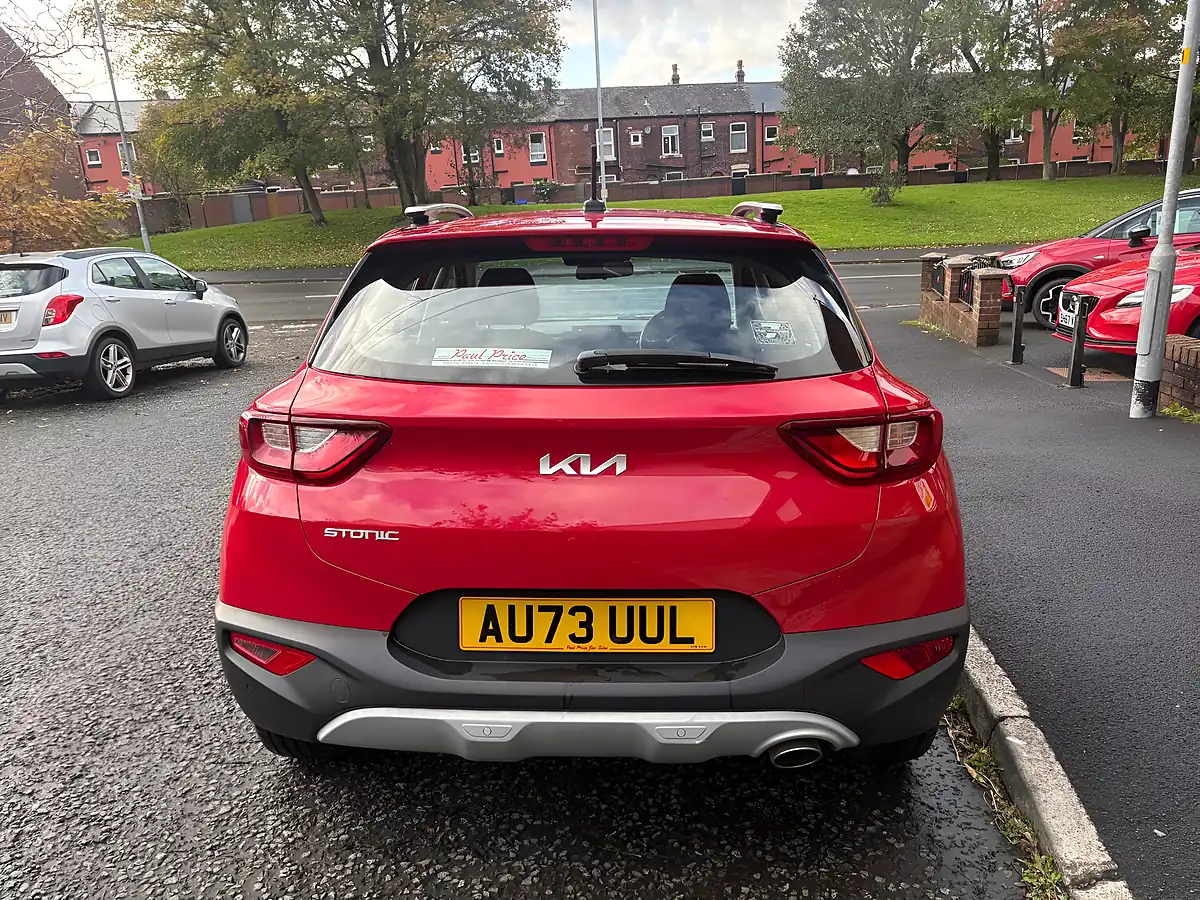 Used 2023 Kia Stonic 2 Red - Interior and Exterior details 4