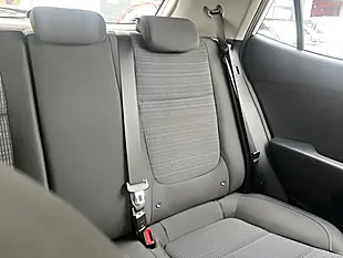 Used 2023 Kia Stonic 2 White - Interior and Exterior details 19