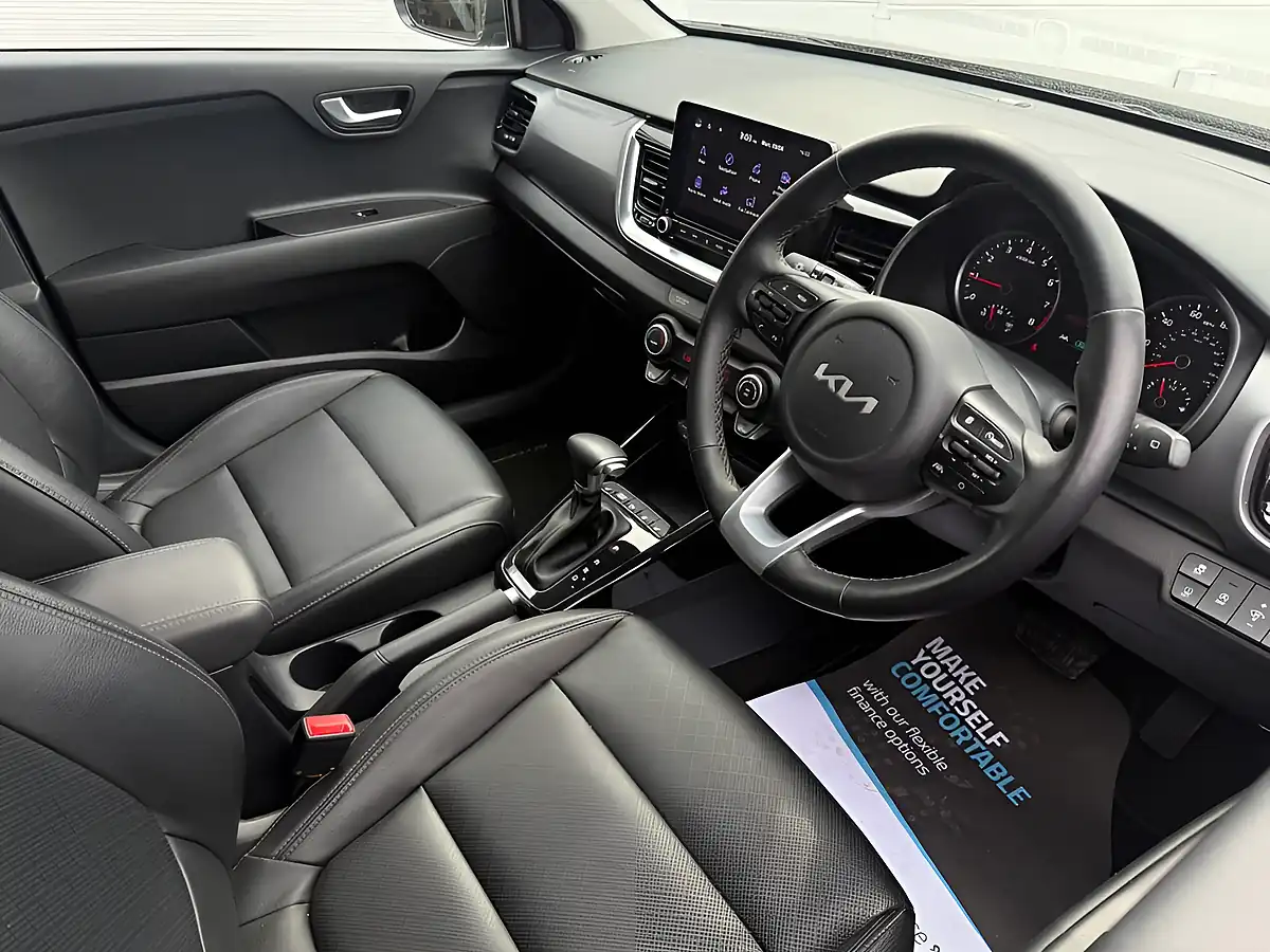 Used 2023 Kia Stonic 3 Midnight Black - Interior and Exterior details 9