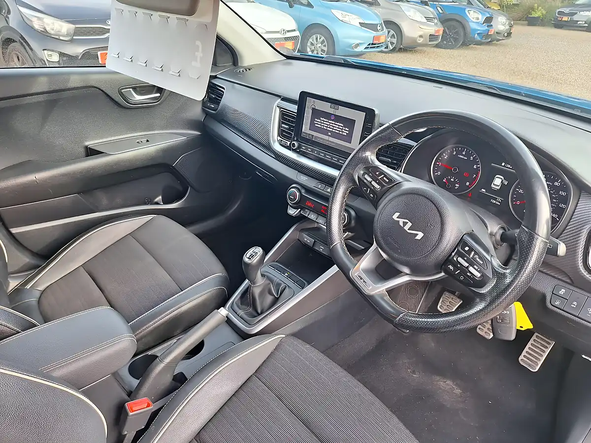 Used 2023 Kia Stonic GT-Line Blue - Interior and Exterior details 10