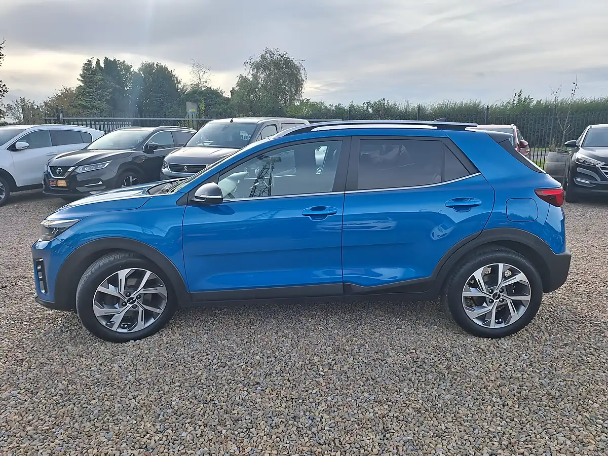 Used 2023 Kia Stonic GT-Line Blue - Interior and Exterior details 3