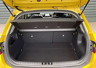 Used 2023 Kia Stonic GT-Line S Yellow - Interior and Exterior details 16