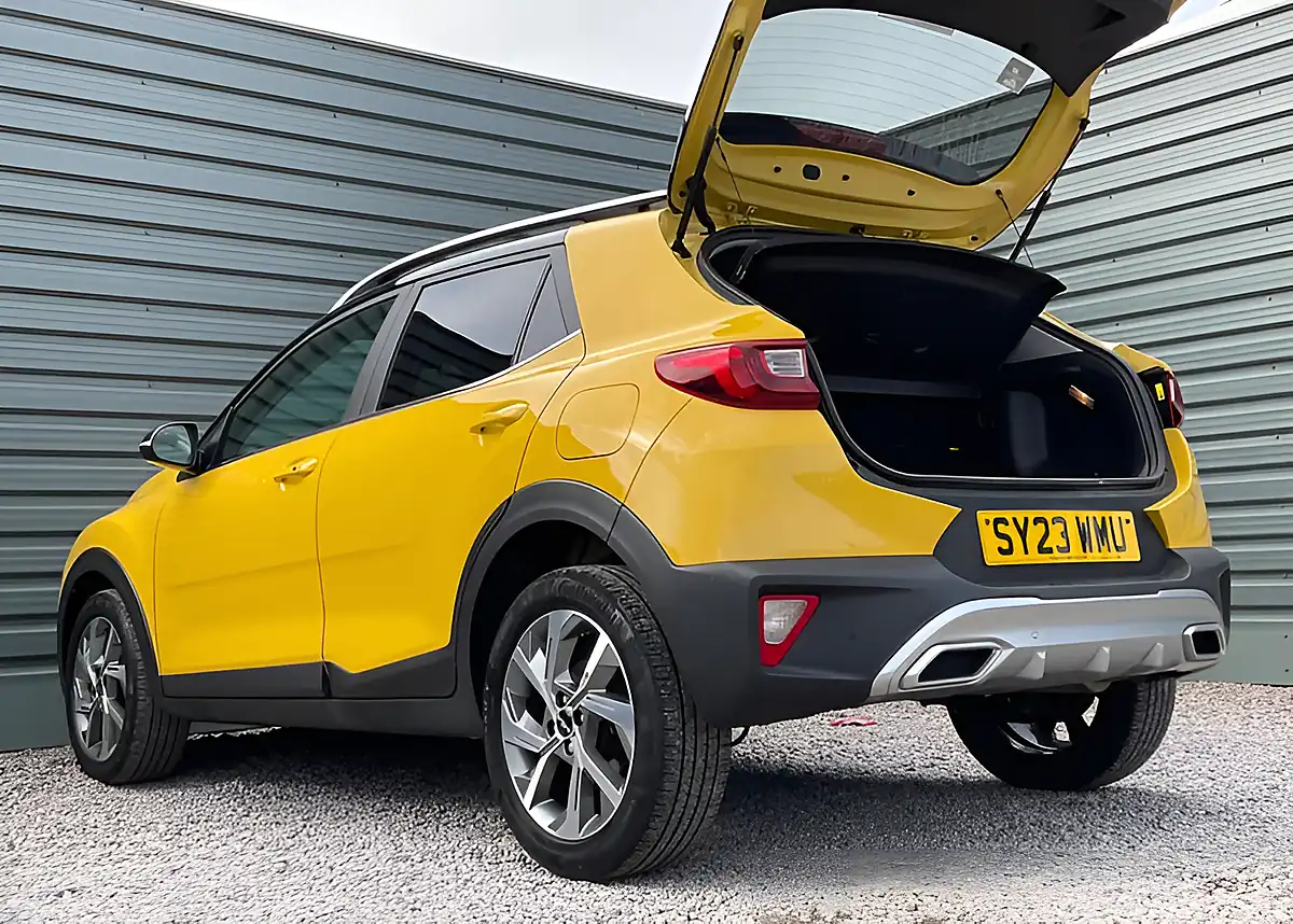 Used 2023 Kia Stonic GT-Line S Yellow - Interior and Exterior details 9