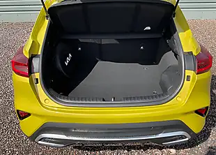 Used 2023 Kia Xceed 3 Dct Yellow - Interior and Exterior details 12