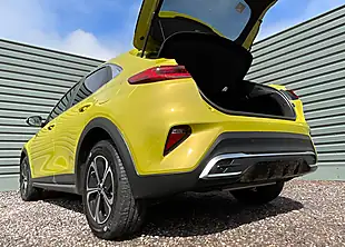 Used 2023 Kia Xceed 3 Dct Yellow - Interior and Exterior details 14