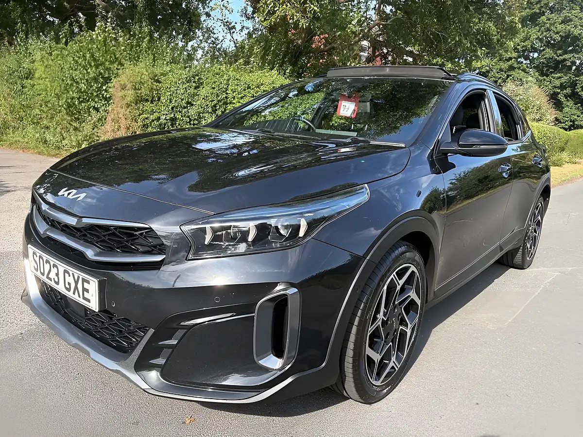 Used 2023 Kia Xceed GT-Line S Black - Interior and Exterior details 14
