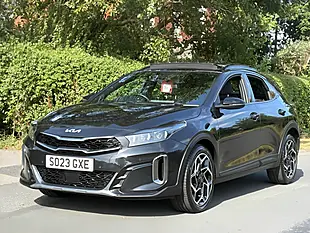 Used 2023 Kia Xceed GT-Line S Black - Interior and Exterior details 3