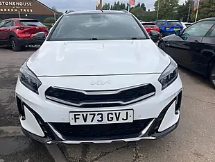 Used 2023 Kia Xceed GT-Line S White - Interior and Exterior details 2