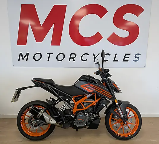 2023 KTM 125 DUKE