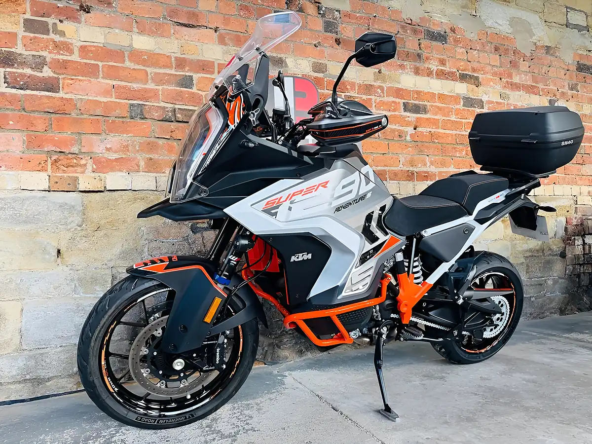 Used 2023 Ktm 1290 Super Adventure S Tech Pack Grey - Interior and Exterior details 12