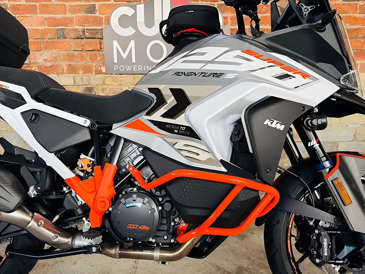 Used 2023 Ktm 1290 Super Adventure S Tech Pack Grey - Interior and Exterior details 7