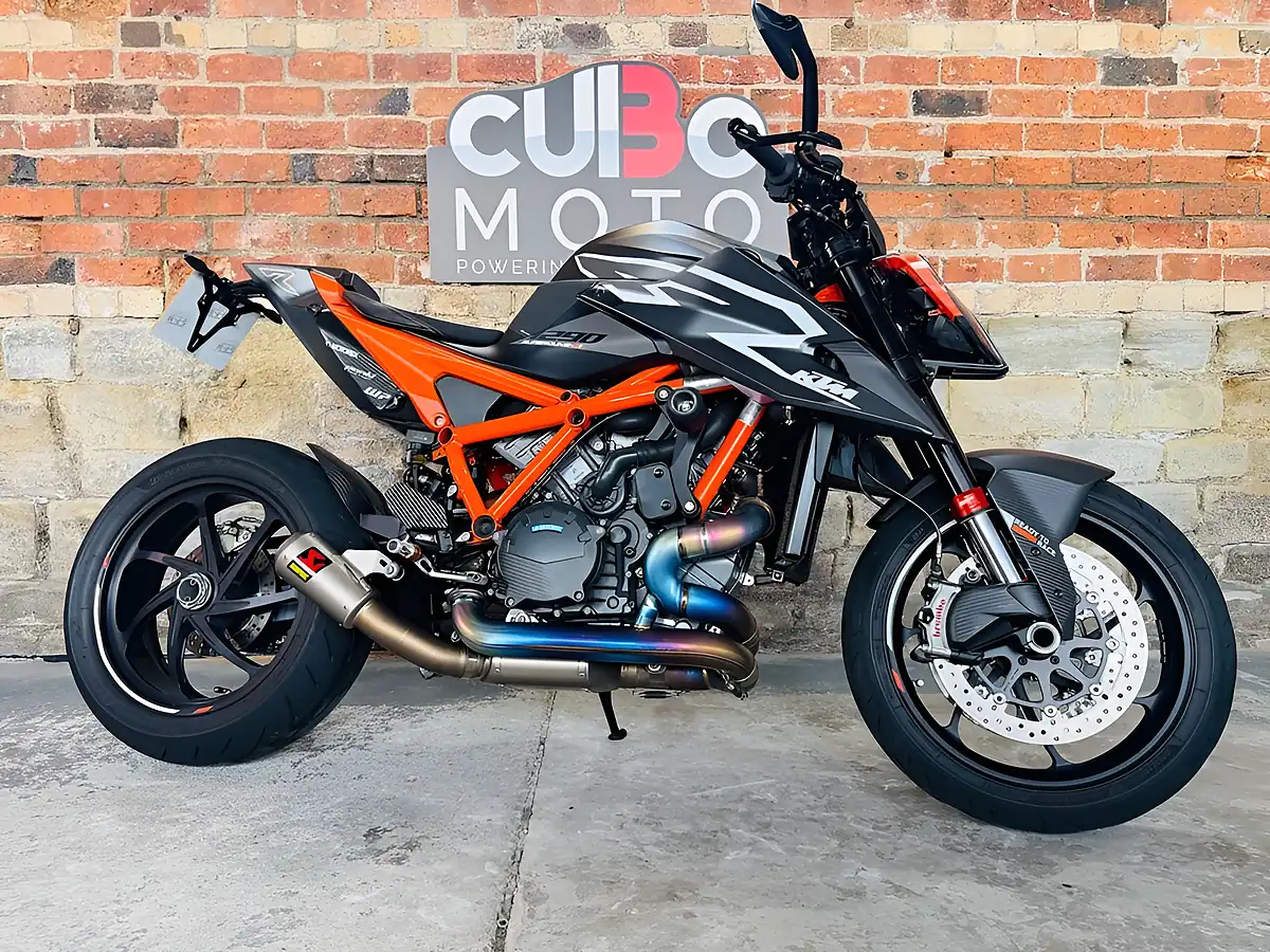 Used 2023 Ktm 1290 Super Duke Rr Special Edition Black - Front View