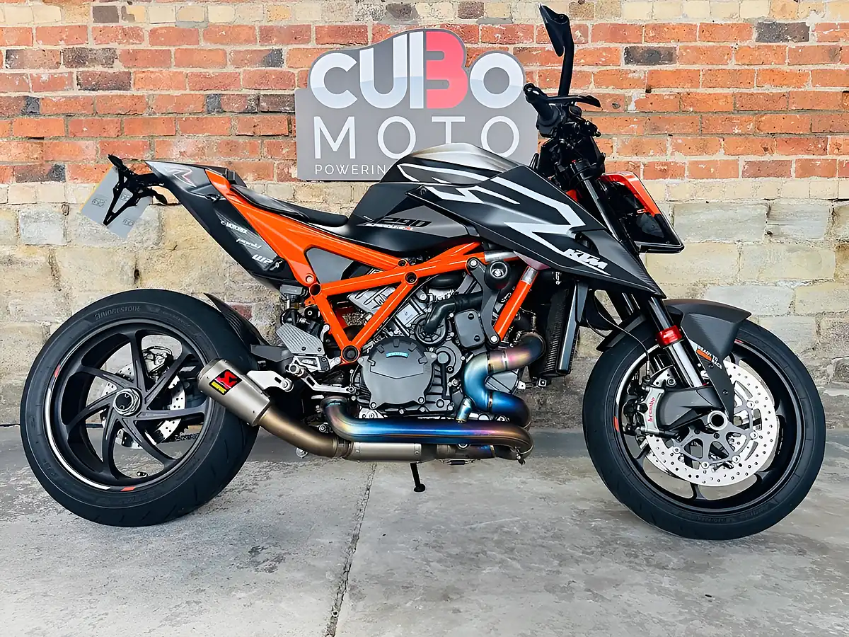 Used 2023 Ktm 1290 Super Duke Rr Special Edition Black - Interior and Exterior details 2