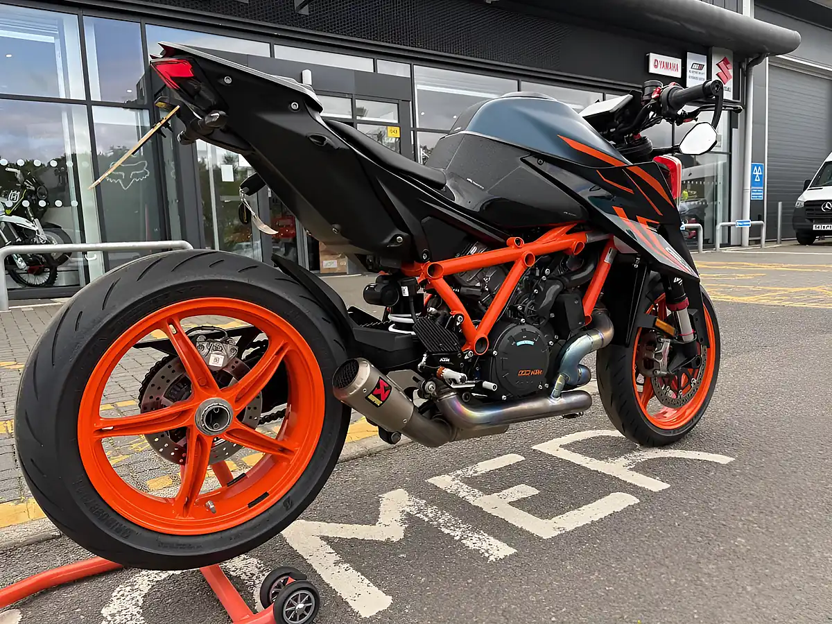 Used 2023 Ktm 1290 Superduke R Black - Interior and Exterior details 12