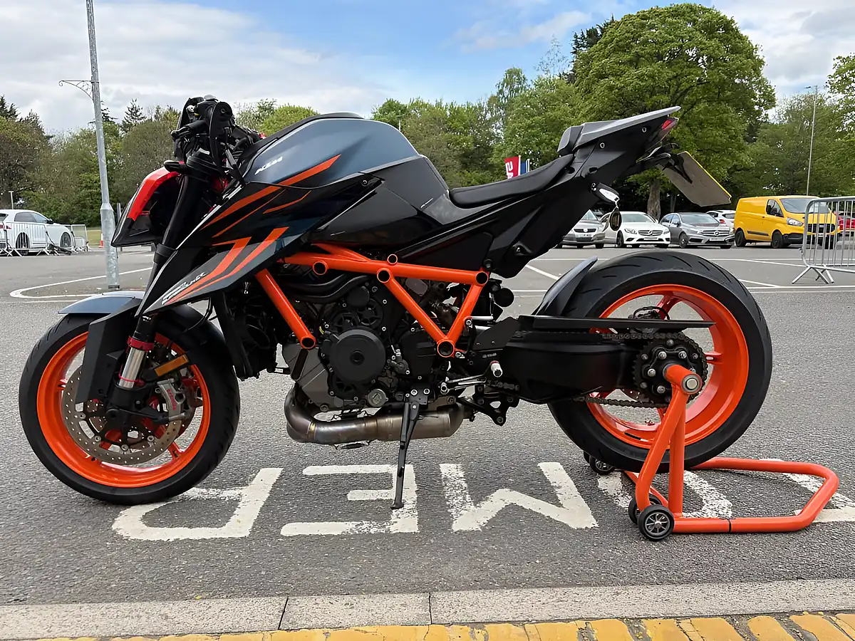 Used 2023 Ktm 1290 Superduke R Black - Interior and Exterior details 13