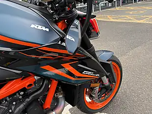 Used 2023 Ktm 1290 Superduke R Black - Interior and Exterior details 5