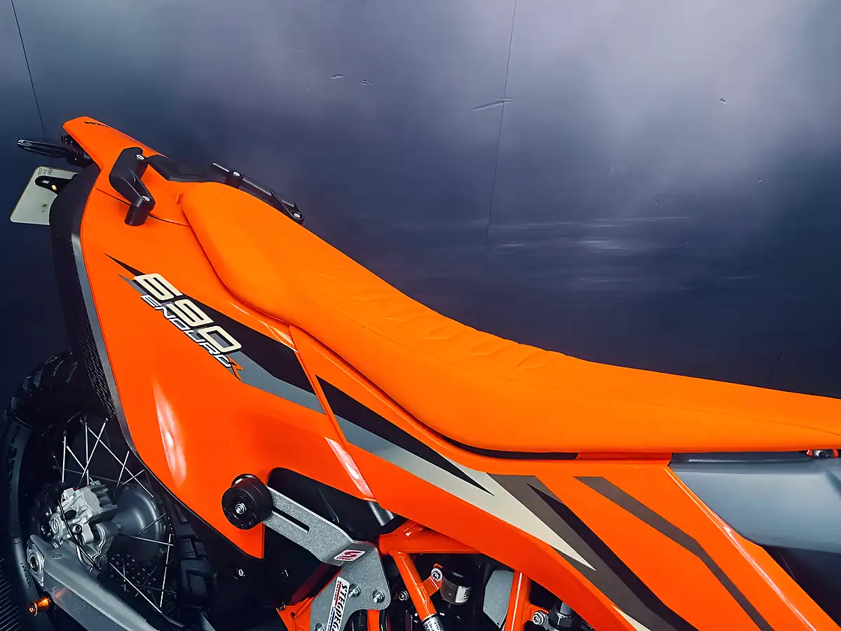 Used 2023 Ktm 690 Enduro R Orange - Interior and Exterior details 13