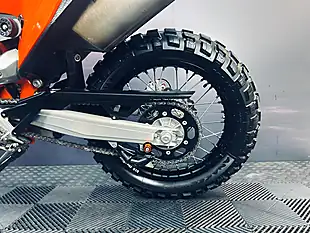 Used 2023 Ktm 690 Enduro R Orange - Interior and Exterior details 18