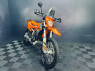 Used 2023 Ktm 690 Enduro R Orange - Interior and Exterior details 19