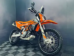 Used 2023 Ktm 690 Enduro R Orange - Interior and Exterior details 4