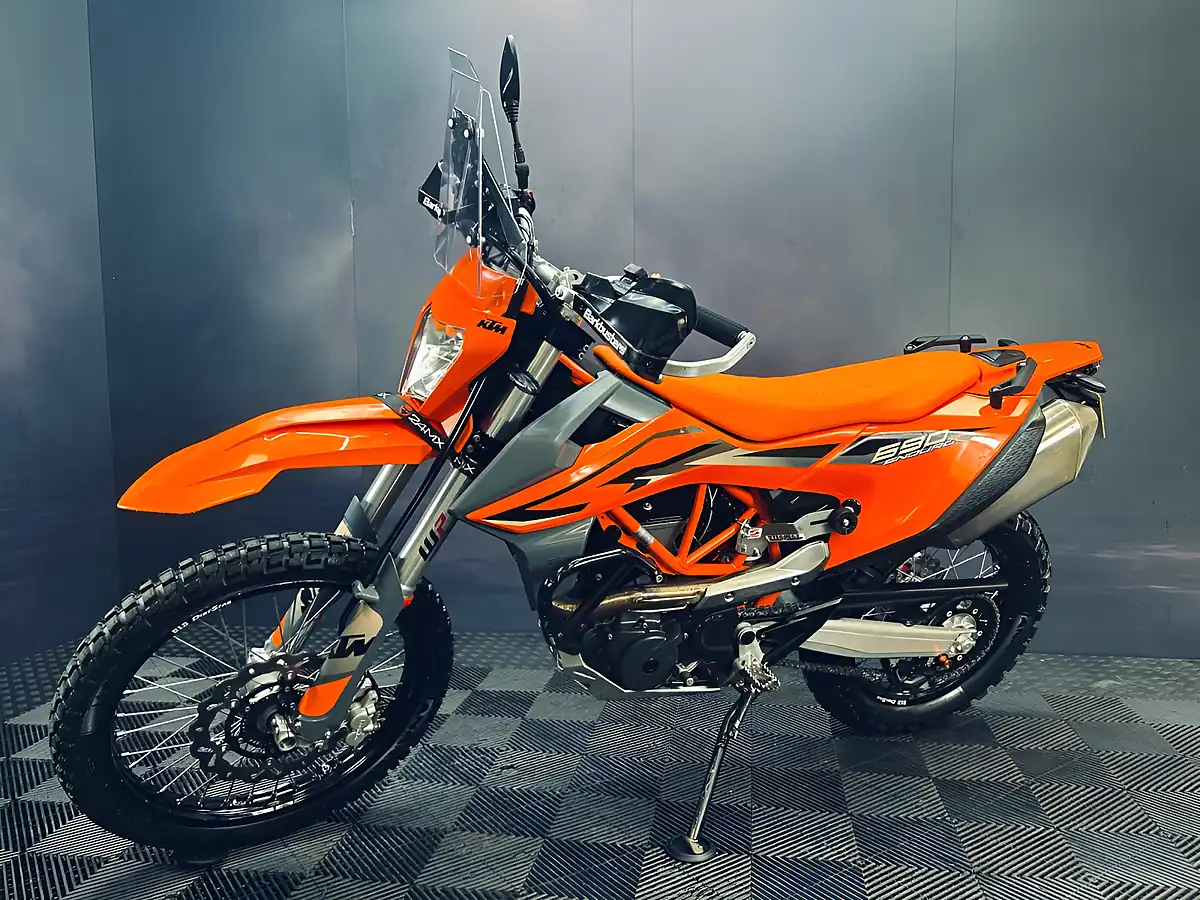 Used 2023 Ktm 690 Enduro R Orange - Interior and Exterior details 5