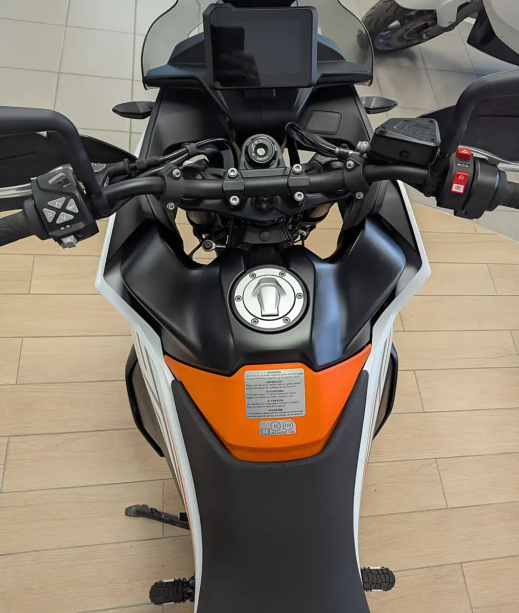 Used 2023 Ktm 790 Adventure White - Interior and Exterior details 10