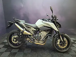 Used 2023 Ktm 790 Duke L Grey - Interior and Exterior details 2