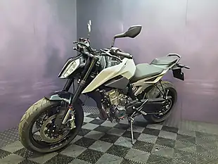 Used 2023 Ktm 790 Duke L Grey - Interior and Exterior details 5