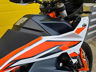 Used 2023 Ktm 890 Adventure Orange - Interior and Exterior details 12