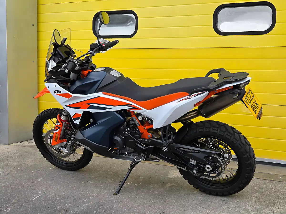 Used 2023 Ktm 890 Adventure Orange - Interior and Exterior details 6