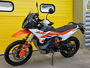 Used 2023 Ktm 890 Adventure Orange - Interior and Exterior details 7