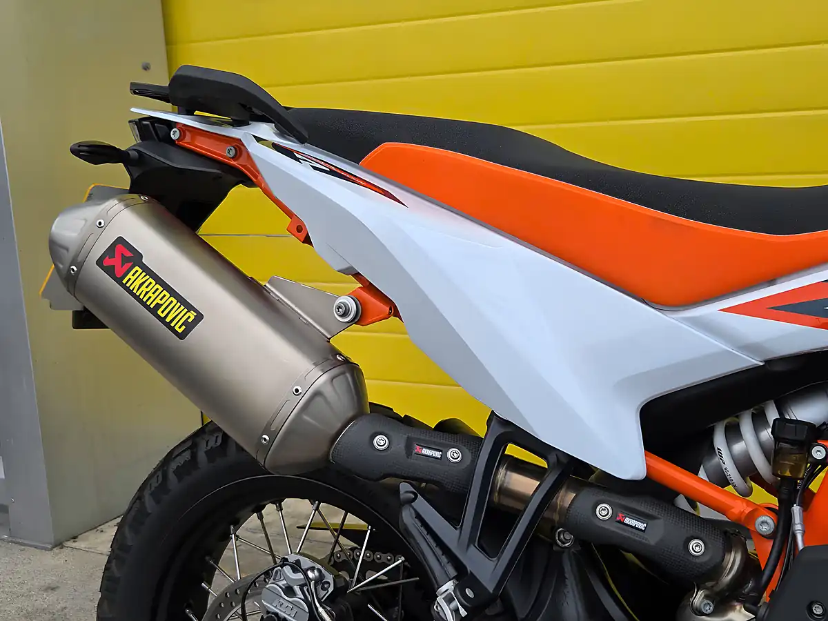 Used 2023 Ktm 890 Adventure Orange - Interior and Exterior details 8