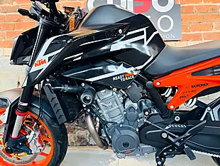 Used 2023 Ktm 890 Duke Gp Black - Interior and Exterior details 16