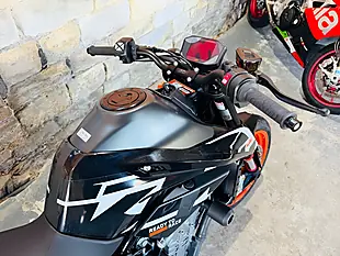 Used 2023 Ktm 890 Duke Gp Black - Interior and Exterior details 8