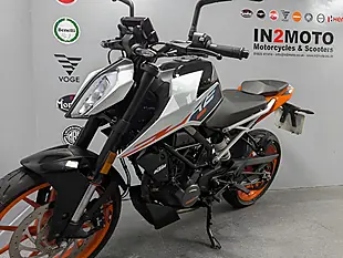 Used 2023 Ktm Duke White - Interior and Exterior details 15