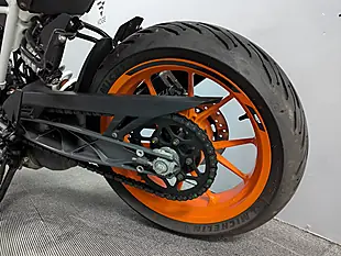 Used 2023 Ktm Duke White - Interior and Exterior details 17