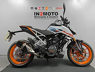 Used 2023 Ktm Duke White - Interior and Exterior details 2