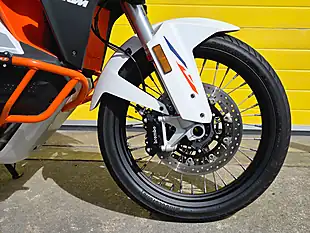 Used 2023 Ktm Super Adventure R Orange - Interior and Exterior details 12