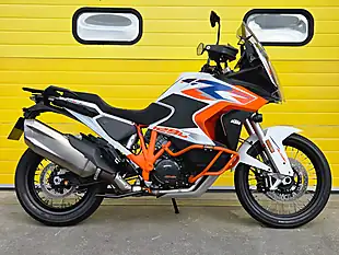 Used 2023 Ktm Super Adventure R Orange - Interior and Exterior details 2