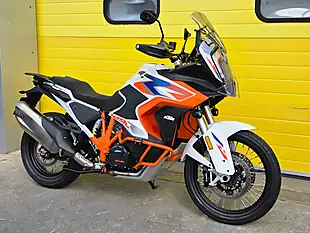 Used 2023 Ktm Super Adventure R Orange - Interior and Exterior details 3